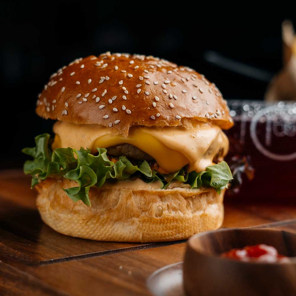 Mangal Burger Beef Cheese