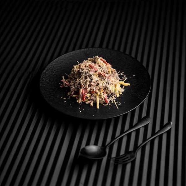 Mujskoy Kapriz Salad